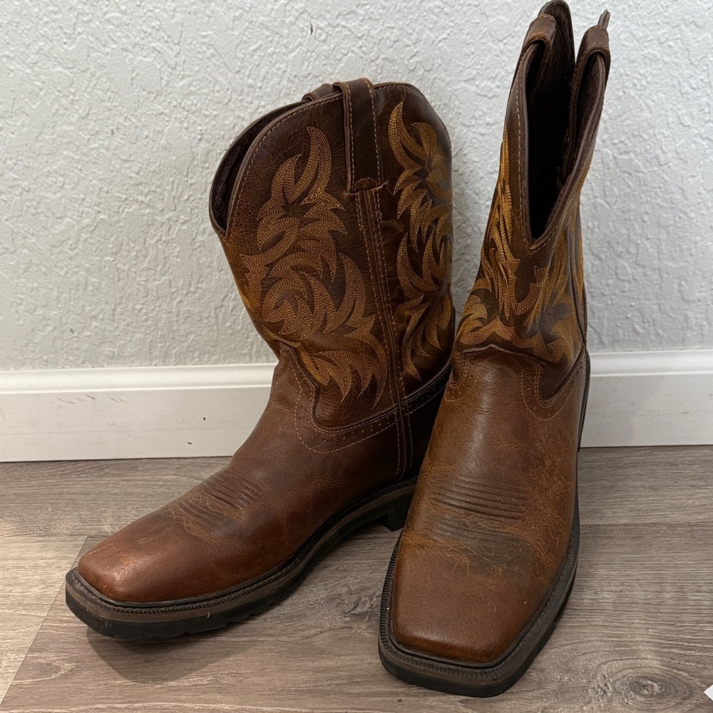Justin Boots Men's Brown Square Toe Western Boots